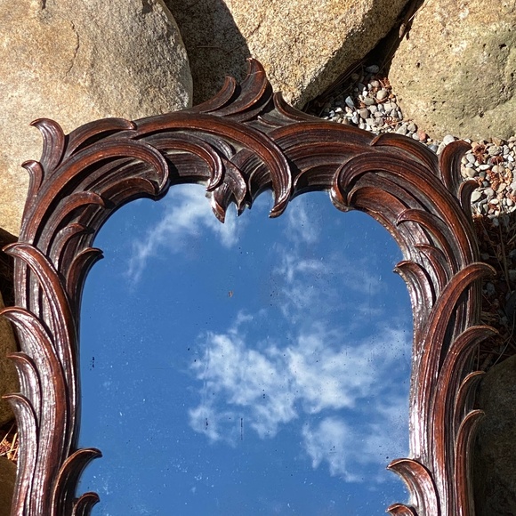 Syroco Mirror Frame - 14.5"x10.5" - Picture 2 of 16